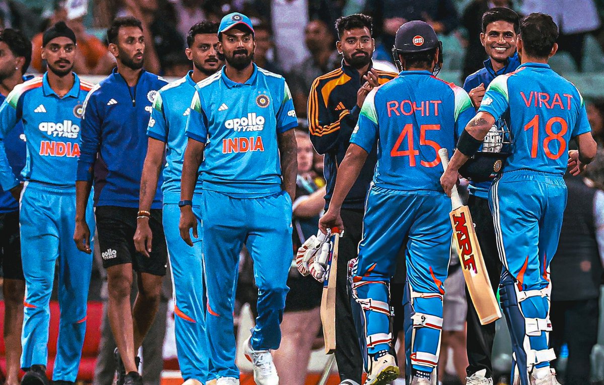 HardCricketpix's tweet photo. Look at their faces 😅 https://t.co/TZcB4W4Pep