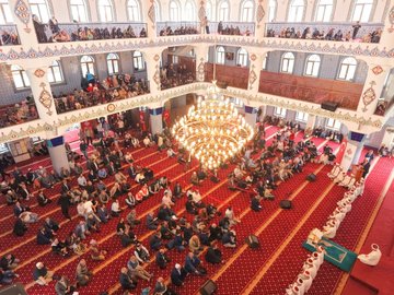 Valimiz Yakup Canbolat’tan Hafızlık İcazet Programına Katılım