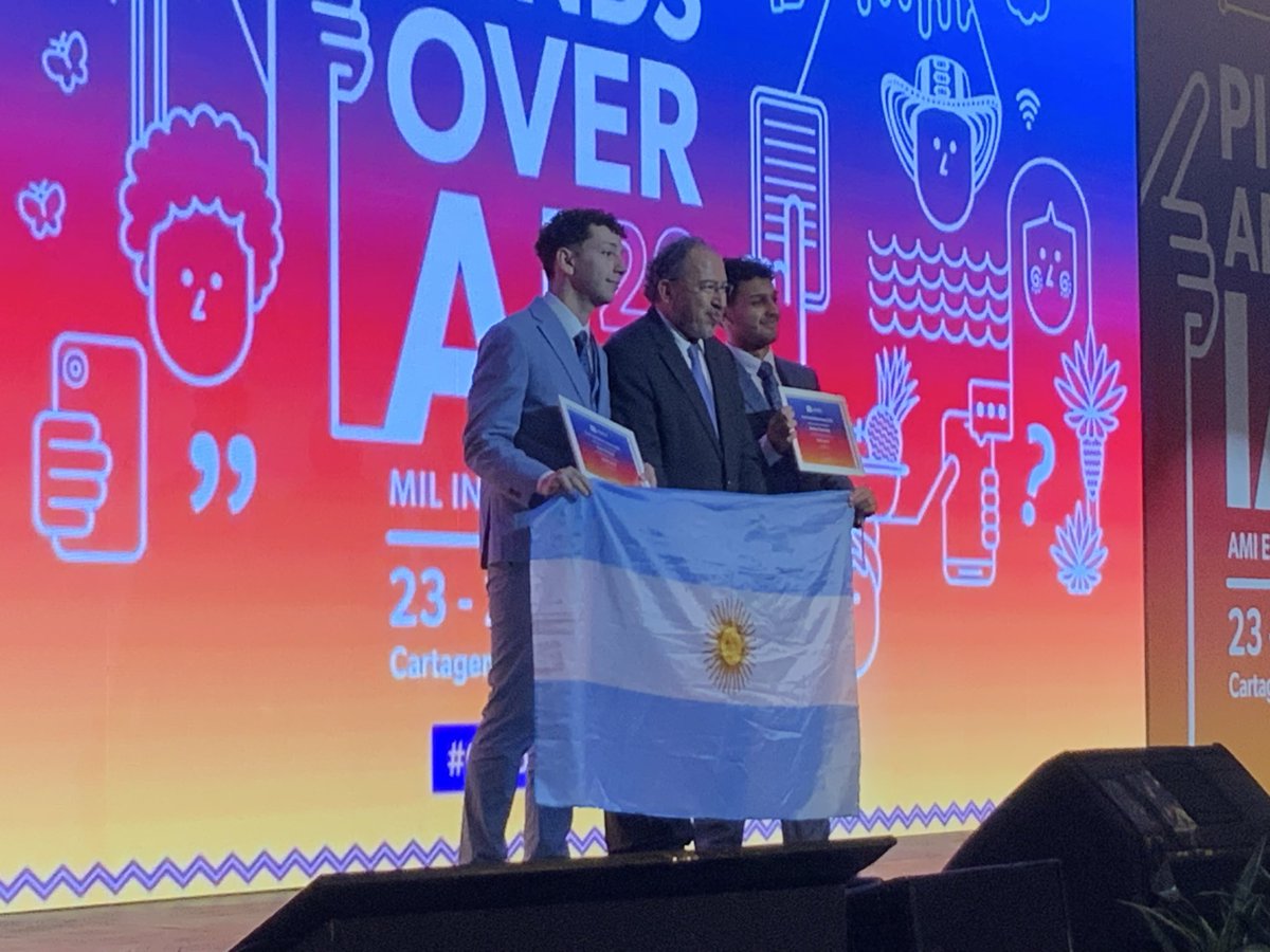 Edumedia_3's tweet image. #GlobalMILWeek2025 segundo y último día de la semana para la alfabetización mediática e informacional en contextos digitales y de las inteligencias artificiales, organizada en Colombia por la @UNESCO @Mineducacion @Ministerio_TIC