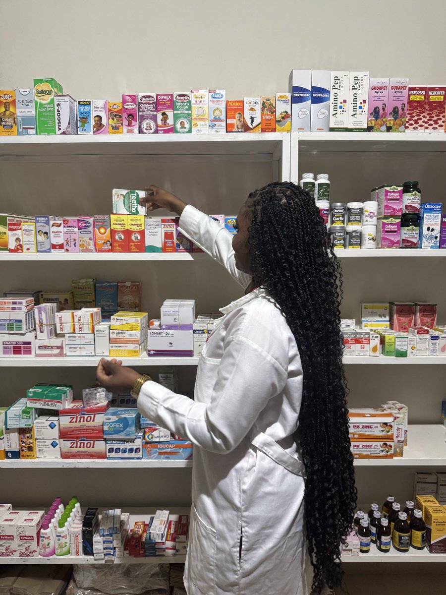 heyOnuoha's tweet image. Life Update:
Started a pharmacy 😇