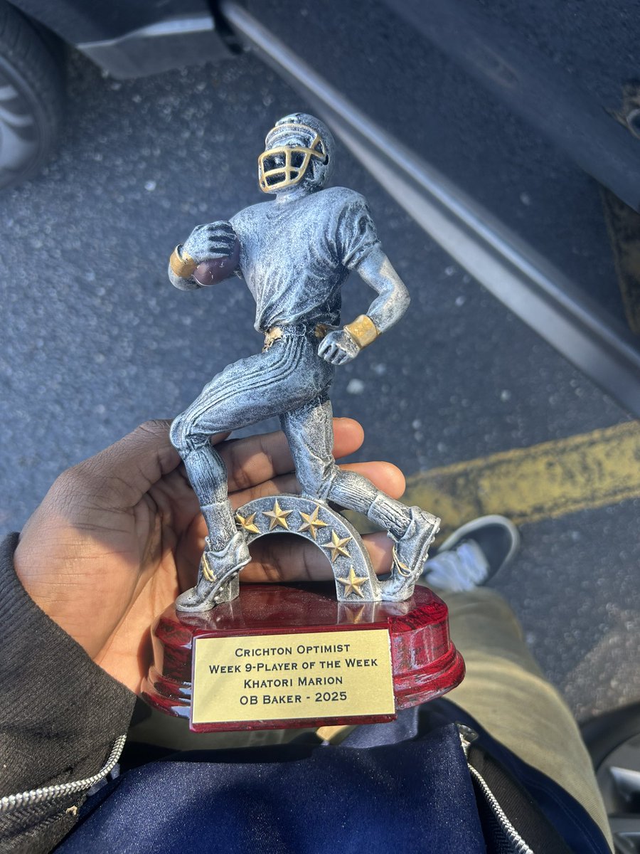 khatori_marion5's tweet image. AGTG 🙏🏾
Bless to be player of the week. #keepsleeping
@BakerHSFootball @edsco40 @koachjj @COACHASB @realcoachvic11 @CoachMikeLo5