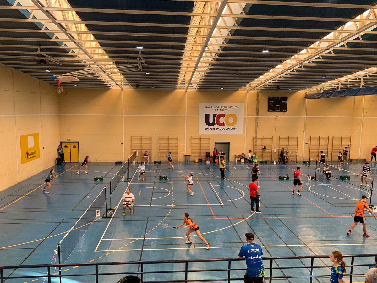 ANDALUCÍA TOP TTR SUB-15 Y SUB-19

Desde las 9:30 se está disputando el evento territorial que reúne en la Areté <a href="/Ucodeporte_/">Ucodeporte</a> de Córdoba a las mejores raquetas de bádminton sub-15 y sub-19.