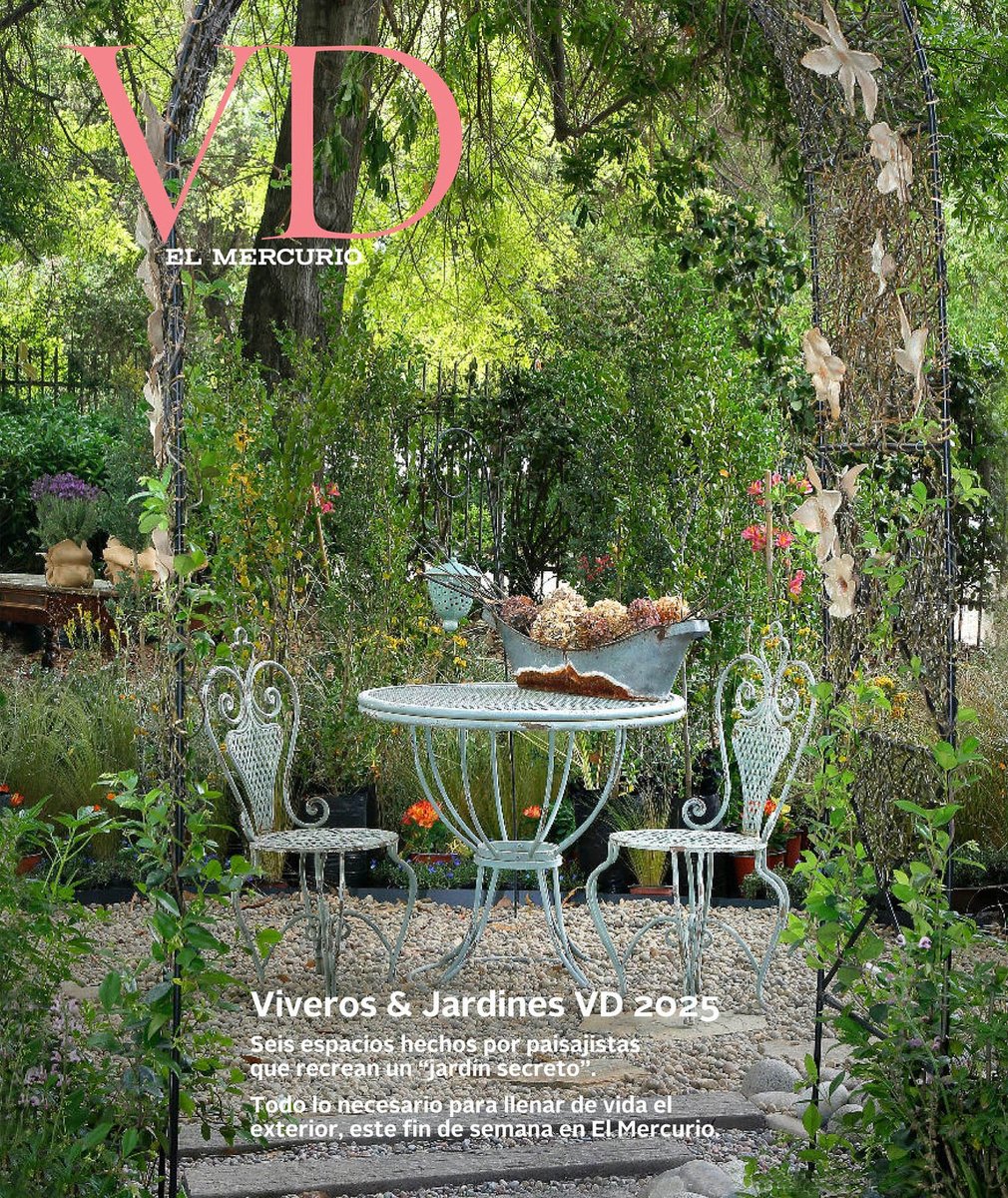Seis espacios de paisajismo inspirados en el concepto de un "Jardín Secreto" son parte de las novedades de la nueva edición de la feria Viveros &amp; Jardines VD que se desarrolla solo hasta mañana en El Mercurio. Estos diseños y más en la edición de hoy: digital.elmercurio.com/2025/10/25/RVV…