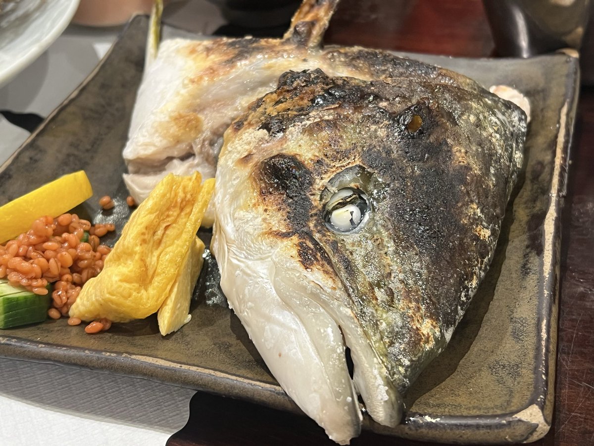 ishiiyuya_drums's tweet photo. LM.Cツアー6本目、大阪終了！
昨日は美味いもん食って今日は集中して臨みました🥁
安定のハッピーツアー、明日は神戸！

#LMC
#CluaCircuit25
#GothicMode https://t.co/0XSaBx0Yyl