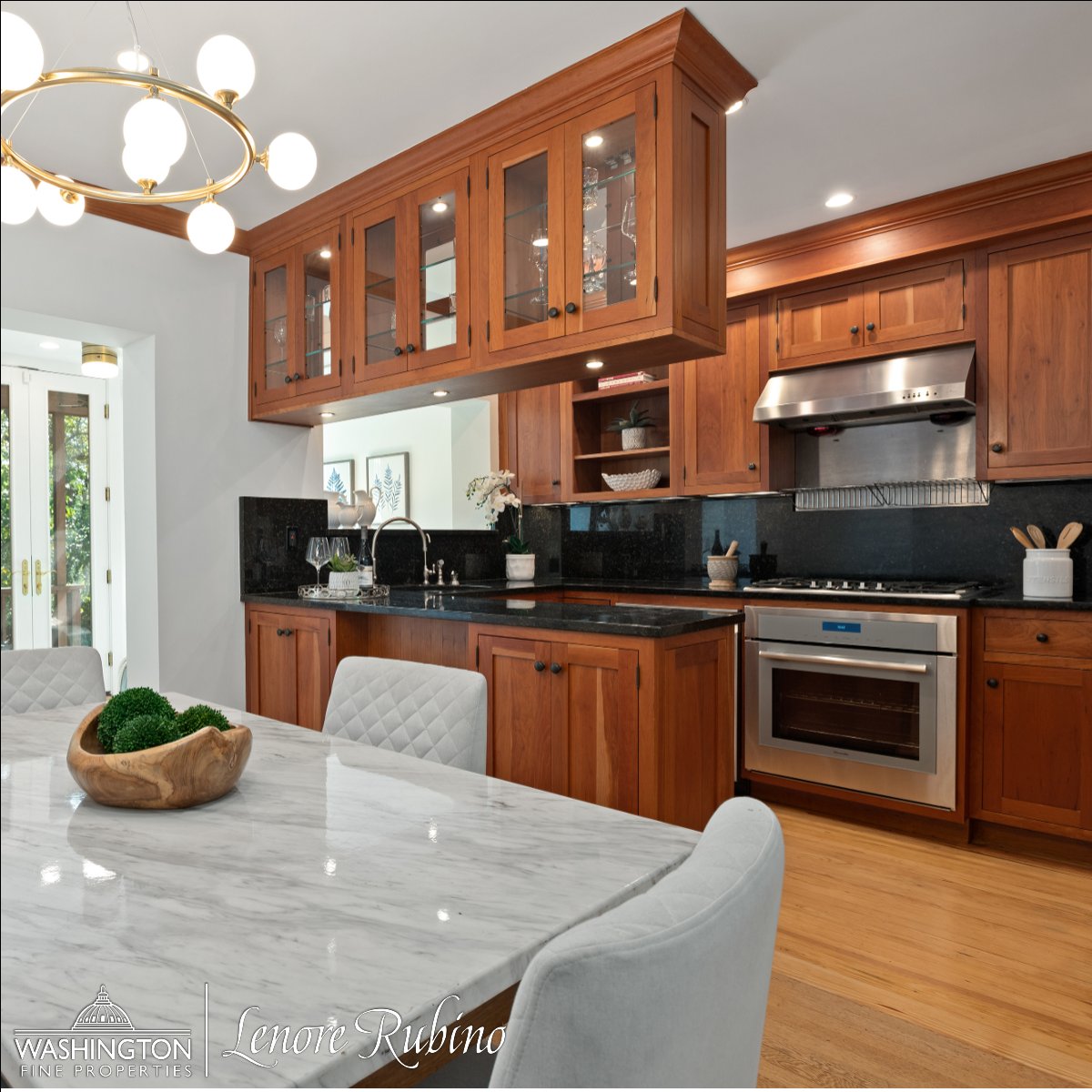 LenoreRubino's tweet photo. #openhouse Sun (10/26) 1-3pm! 

Call Lenore at (202)262-1261 for more info!

#DMVrealtor #DMVrealestate #WashingtonDCrealtor #WashingtonDCrealestate #DChomes #WashingtonDCrealestateagent #WFPagent #LuxuryHomes #newlisting #forsale #burleithhomes #burleithdc #burleithlistings https://t.co/mhqbVCg2nD