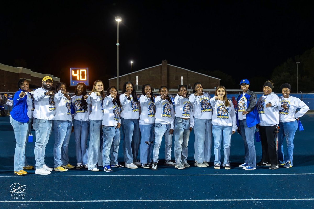 History…Forever Grateful…Champions… #thankful #BETTERTOGETHER #ladystagshoops #foreverAStag - downsouthmediaanddesign 📸