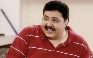 inhearts_'s tweet image. Indu : Mai mard hu. 
Maya: Jake apna ilaj kyu nhi karate? 

I’ve watched Sarabhai vs Sarabhai countless times; it’s my stress buster. My most fev Indian tv series

And the iconic D’Mello from Jaane Bhi Do Yaaro,the film is still relevant even today

Rest in peace Satish Shah 🙏🏼