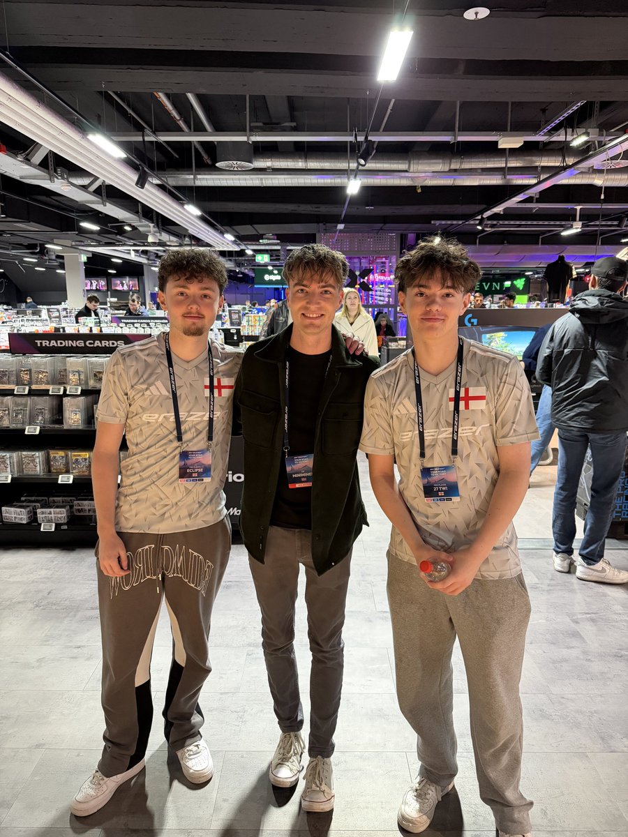 Trio announcement <a href="/Eclipsefnn/">Eclipse</a> <a href="/27twi21/">twi</a>