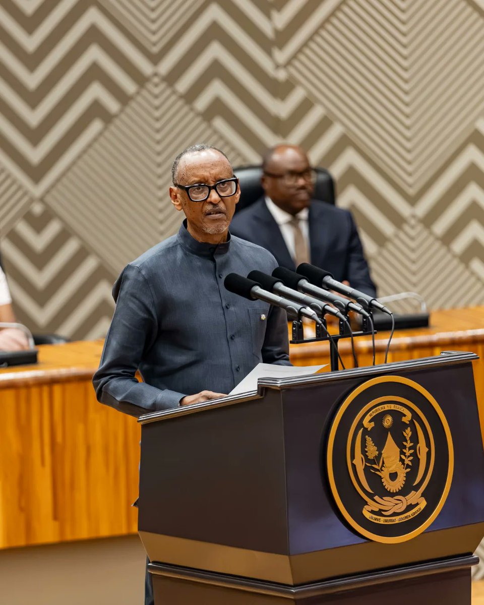 QuoteOfKagame tweet media