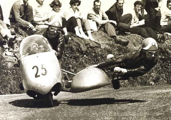 Florian Camathias / Alf Herzig (BMW), Sidecar TT, 1957.