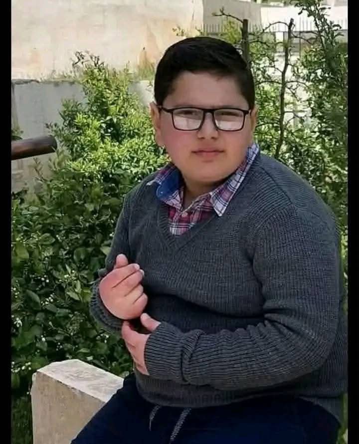 #المحلية
💔 #تموت_كل_لحظة_بانتظاره
🔴 أم الطفل المخطوف #محمد_قيس_حيدر  توجه رسالة إلى كل الصفحات الرجاء مشاركة المنشور  وكل إنسان عنده ذرة ضمير 💔

🔘 أنا أمّ الطفل محمد قيس حيدر…
منذ أكثر من خمسة عشر يومًا، اختفى صوت ابني من البيت… اختطفوه من بين أيدينا، وتركوني أعيش في ليلٍ