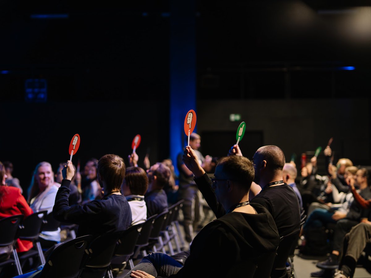 🗳️ At last year’s W3N, we didn’t just sit and listen - we voted, debated, and challenged ideas!

 Participants rated projects in real time, turning each pitch into an interactive dialogue between creators and the audience.
 That’s the energy that makes W3N a place where