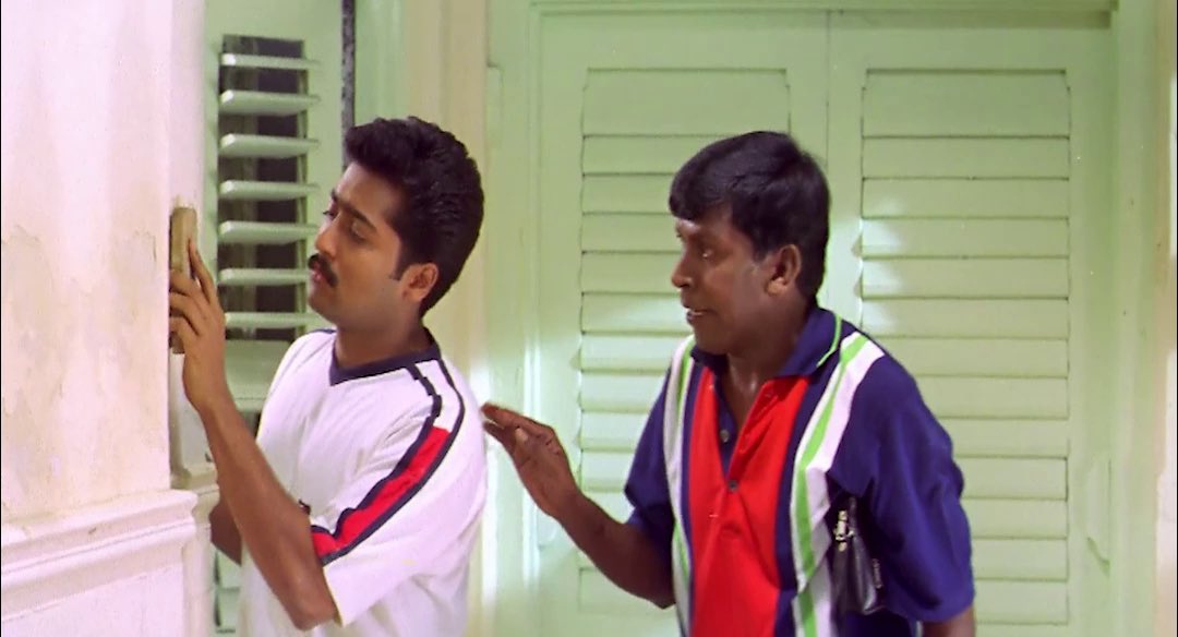 ipcnsp's tweet photo. @vijaytelevision Yenna sevuthuku valikum paaru,  

Konjam strong ah thaan kelen https://t.co/1lO8vvbZu0