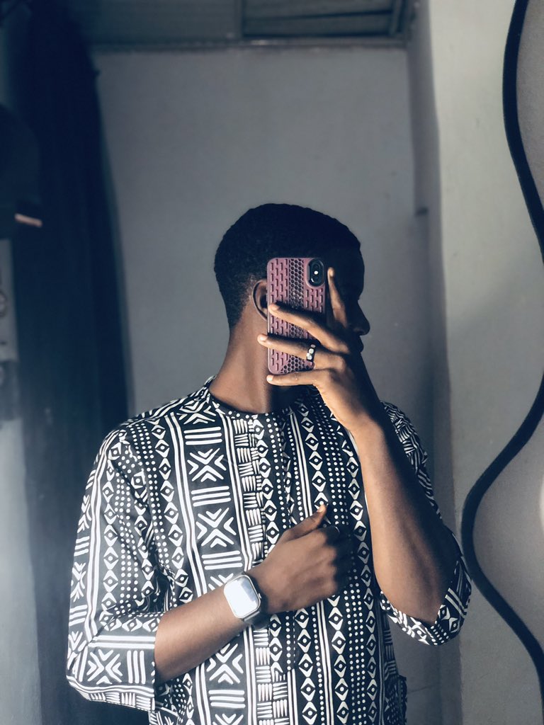 Akinmokun3's tweet image. I have got 4😂❤️