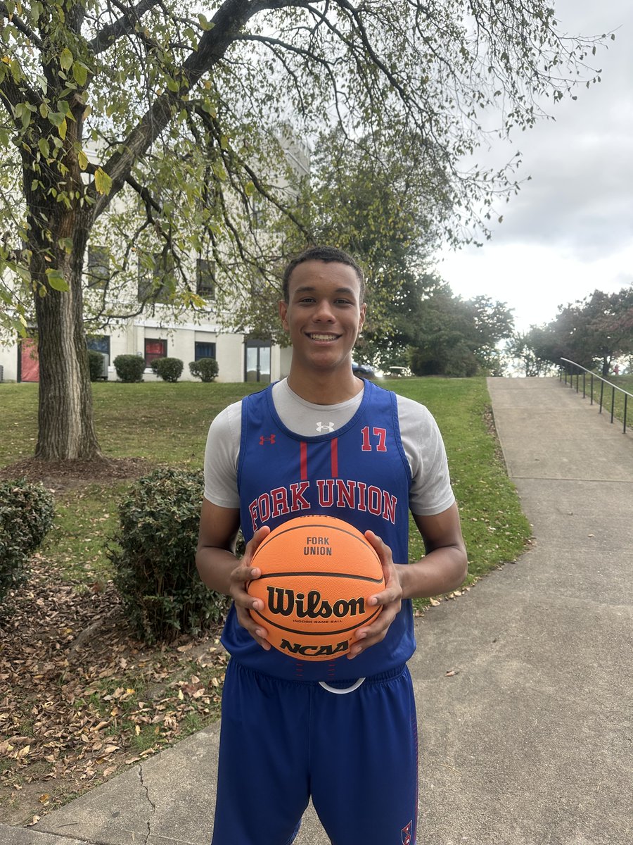 6'9 Forward Keoni Sacco led Fork Union to win at Louisburg College with 17 points and 16 rebounds.  The 2026 Vancouver, CA resident has 4 DI offers.