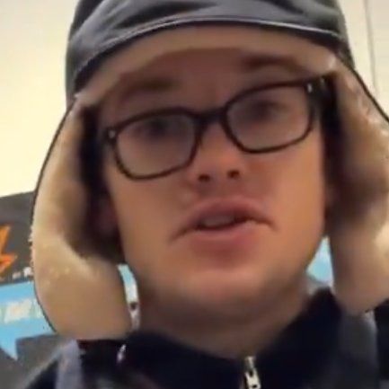 jesdlib's tweet image. I love him.😌