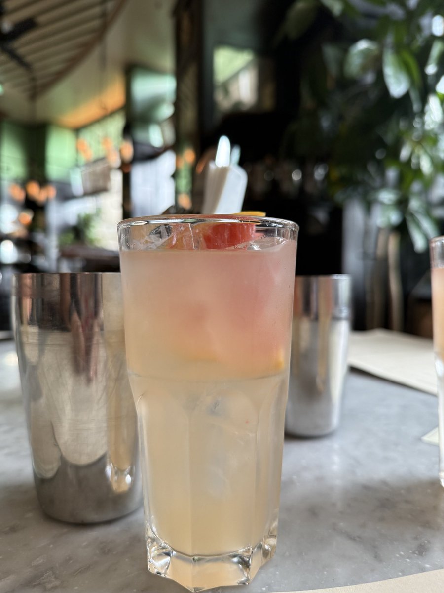 Natalie_Courbet's tweet photo. @BhmCocktailWknd Let’s go. First stop @Dishoom for a Tropical Paloma and a Wrestler Roll. https://t.co/pokPJkudmU