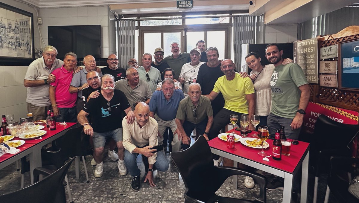 Los sábados? 

De Pabellones !!