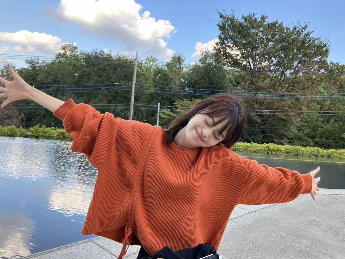 hitomi_s_1030 tweet picture