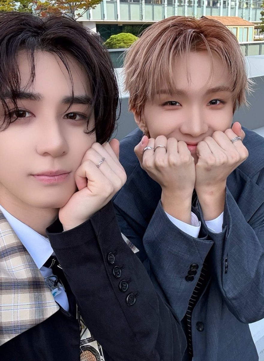 no_skrr_plz's tweet photo. 졸귀 https://t.co/wzBGp1z0Wu