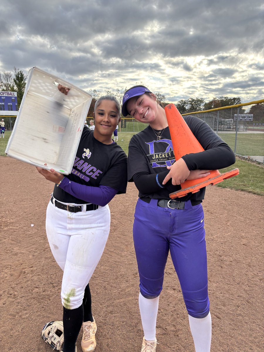 Defiance College Softball tweet media