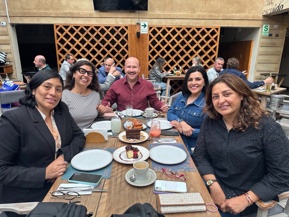 One of the small big things of my life is spending time with Pearson’s finest around the World. Keep up the great work, Pearson Perú!!🇵🇪