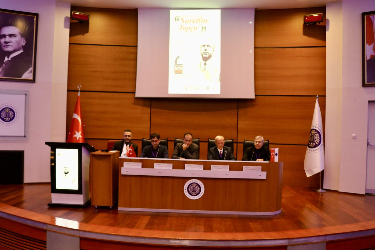 📍Vefatının 50. Yılında Nurettin Topçu Uluslararası Bilgi Şöleni

Prof. Dr. Muhammed Enes Kala başkanlığında başlayan “Nurettin Topçu ve D. Mehmet Doğan” oturumunda Prof. Dr. Mahmut Hakkı Akın, “Bugünkü Türkiye’de Yarınki Türkiye’yi Okumak” başlıklı tebliğini sunuyor.
