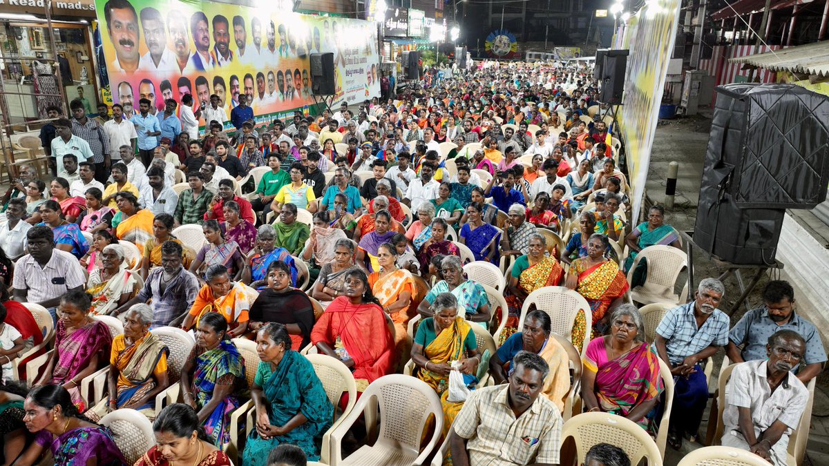 "உரிமை மீட்க… தலைமுறை காக்க" பயணத்தில், கொங்கு மண்டலம் - திருப்பூர் மாநகராட்சியில் உரையாற்றிய போது..!

#உரிமைமீட்க | #தலைமுறைகாக்க