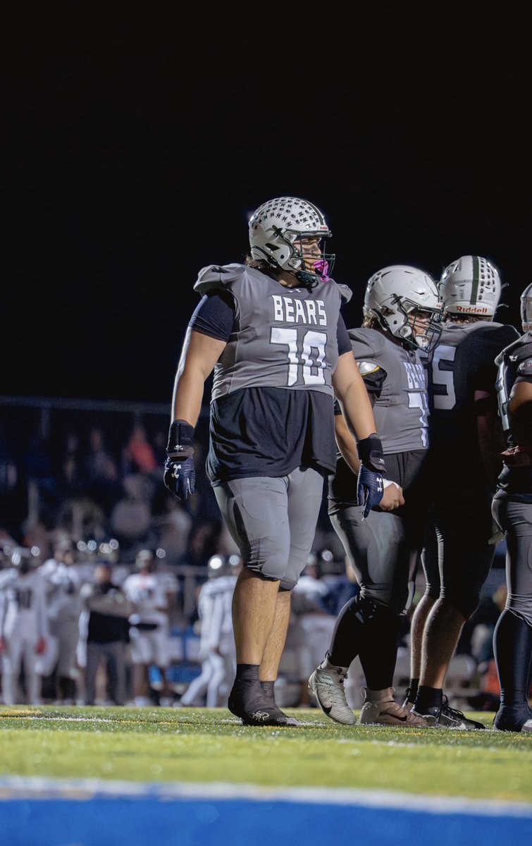 Great team win against Stafford winning 47-0
Move onto 8-0 , 4-0 in the Commonwealth district!!
Here’s my Offensive Highlights from last night🚨

hudl.com/v/2T4ZsF

<a href="/CoachJSharon/">Coach Sharon</a> <a href="/RHSBears_FB/">Riverbend Football</a> <a href="/Athletes540/">540 Athletes</a> <a href="/The_NSMT/">Nova Sports Media Team</a> <a href="/sportsplug757/">Sportsplug757</a> <a href="/aleceberle54/">Alec Eberle</a> <a href="/Spotlight39_Pod/">SPOTLIGHT 39</a> <a href="/247Sports/">247Sports</a>