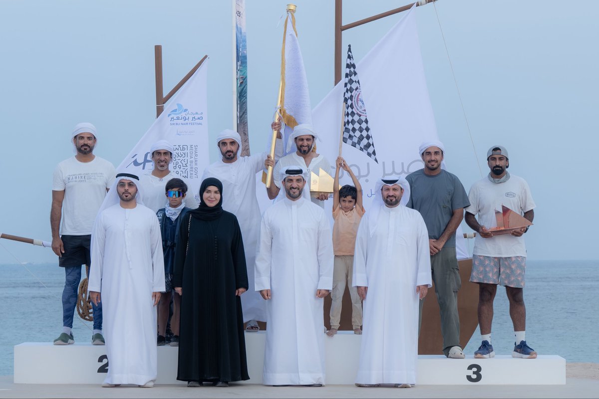 سلطان بن أحمد القاسمي يشهد ختام نسخة اليوبيل الفضي لمهرجان صير بونعير

bit.ly/43BlrOm