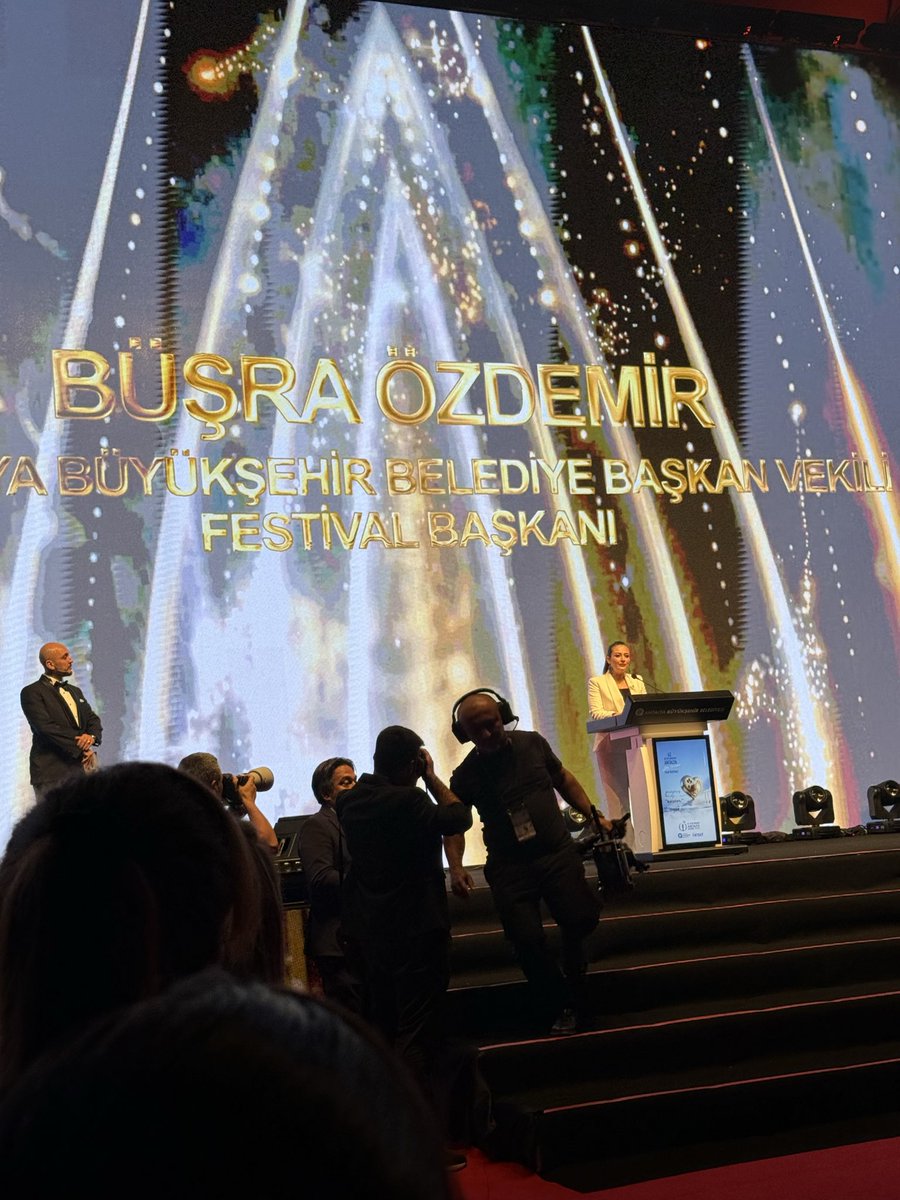 62. Antalya Altın Portakal FF Açılış Töreniyle Başladı! <a href="/APfilmfestivali/">#AltınPortakal</a> #APfilmfestivali