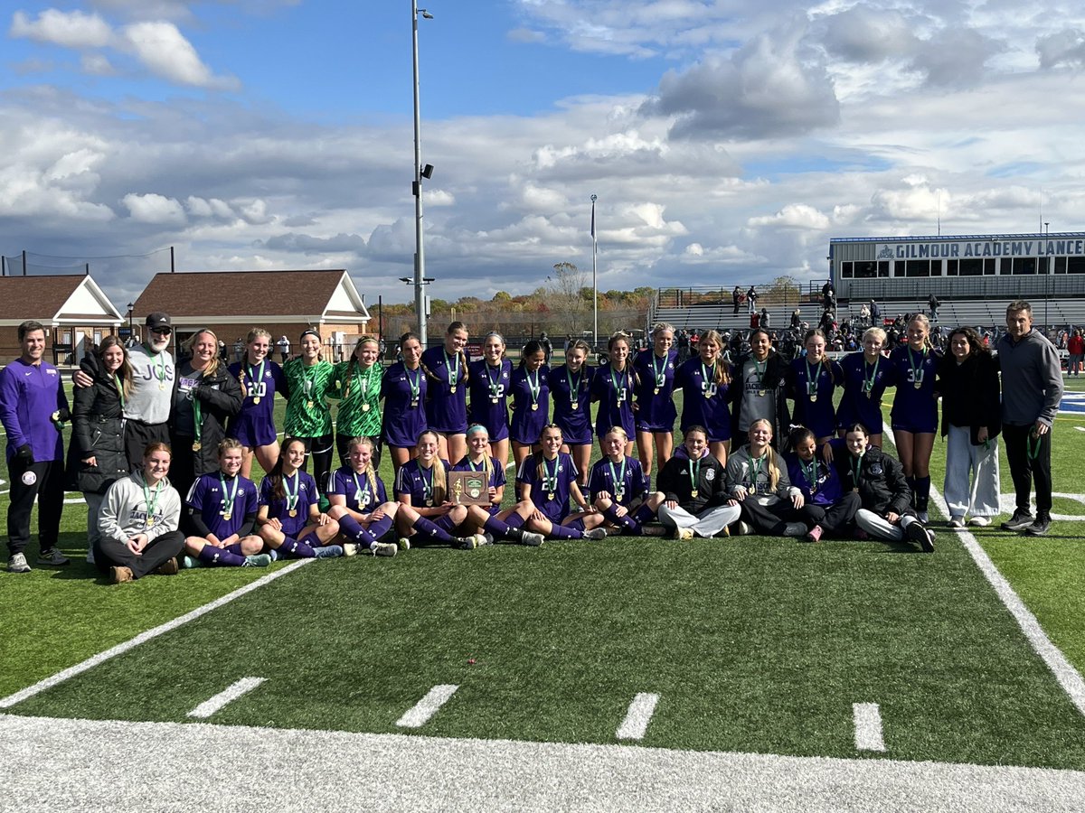 JacksonLocal_SD's tweet image. PolarBearAD: Congratulations to our District Champion Girls Soccer Team as they beat Mentor 1-0 in Double OT!!  WAY TO GO BEARS!!