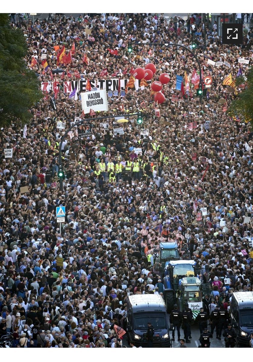 RafaXambo's tweet image. València ara mateix. #MazonDimissio