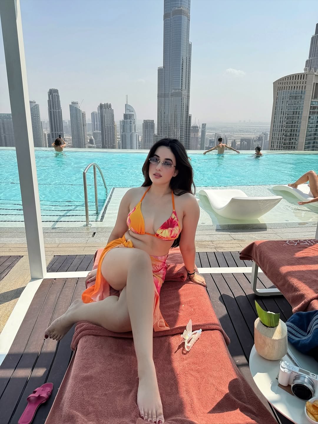 G4H2fxpWUAEH4YS?format=jpg&name=large