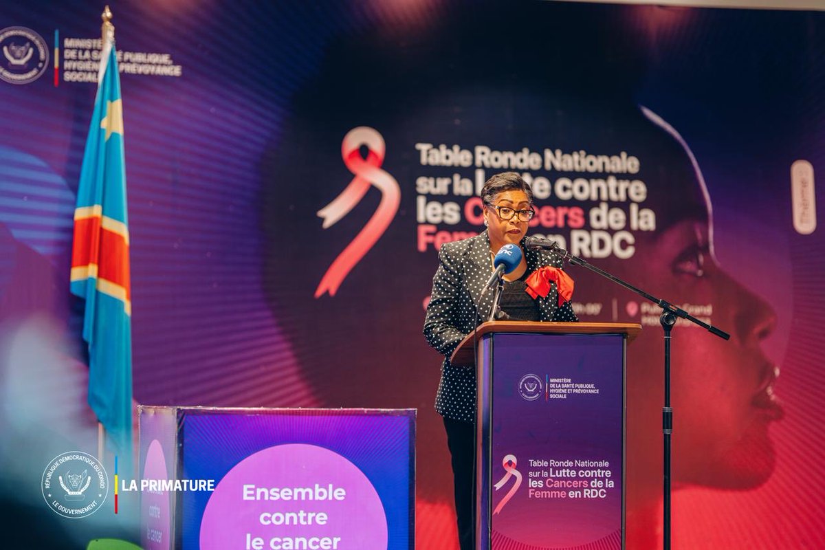 PrimatureRDC's tweet image. #OctobreRose
26 octobre 2025 | La Première Ministre Judith Suminwa Tuluka a lancé la Table Ronde Nationale sur la Lutte contre les Cancers de la Femme, en présence de la Première Dame Denise Nyakeru Tshisekedi.

• Près de 15 000 nouveaux cas de cancers féminins enregistrés