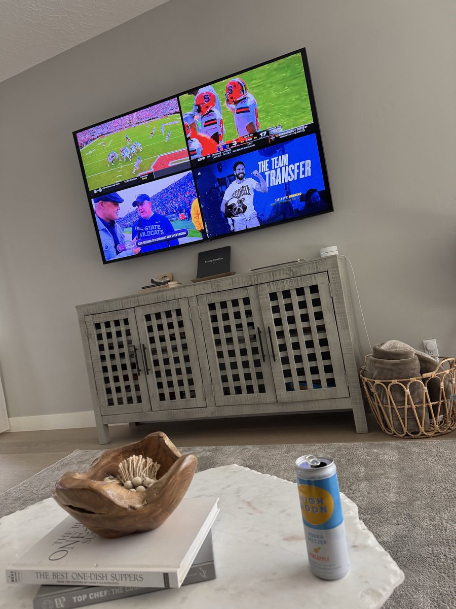 Geescottsburner's tweet image. Being hungover isn’t that bad