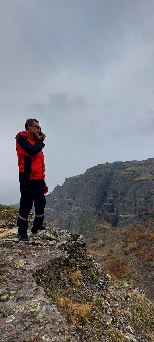 Bolu Seben Muslar Kaya Evlerinde düzenlenen 4.Ulusal Doğada Arama Kurtarma Tatbikatına katılım sağladık
<a href="/tcmeb/">Millî Eğitim Bakanlığı</a> <a href="/Yusuf__Tekin/">Yusuf Tekin</a> <a href="/meb_dhgm/">Destek Hizmetleri Genel Müdürlüğü</a> <a href="/omurfatih/">Ömür Fatih Karakullukçu</a> <a href="/mebisgb/">İşyeri Sağlık ve Güvenlik Birimi Daire Başkanlığı</a> <a href="/ozkan_meb/">Özkan AVCI</a> <a href="/boluilmem/">Bolu İl Millî Eğitim Müdürlüğü</a> <a href="/mebakub/">MEB AKUB</a> <a href="/MetinTayarer/">Metin TAYARER🇹🇷🇹🇷🇹🇷</a>