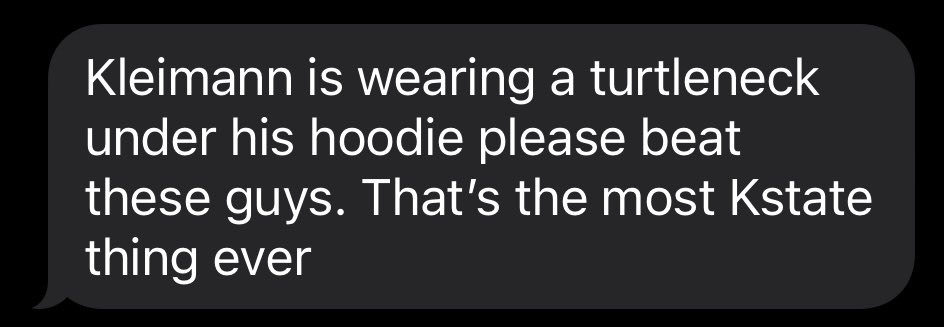 PixelHawk0's tweet image. Buddy knows ball