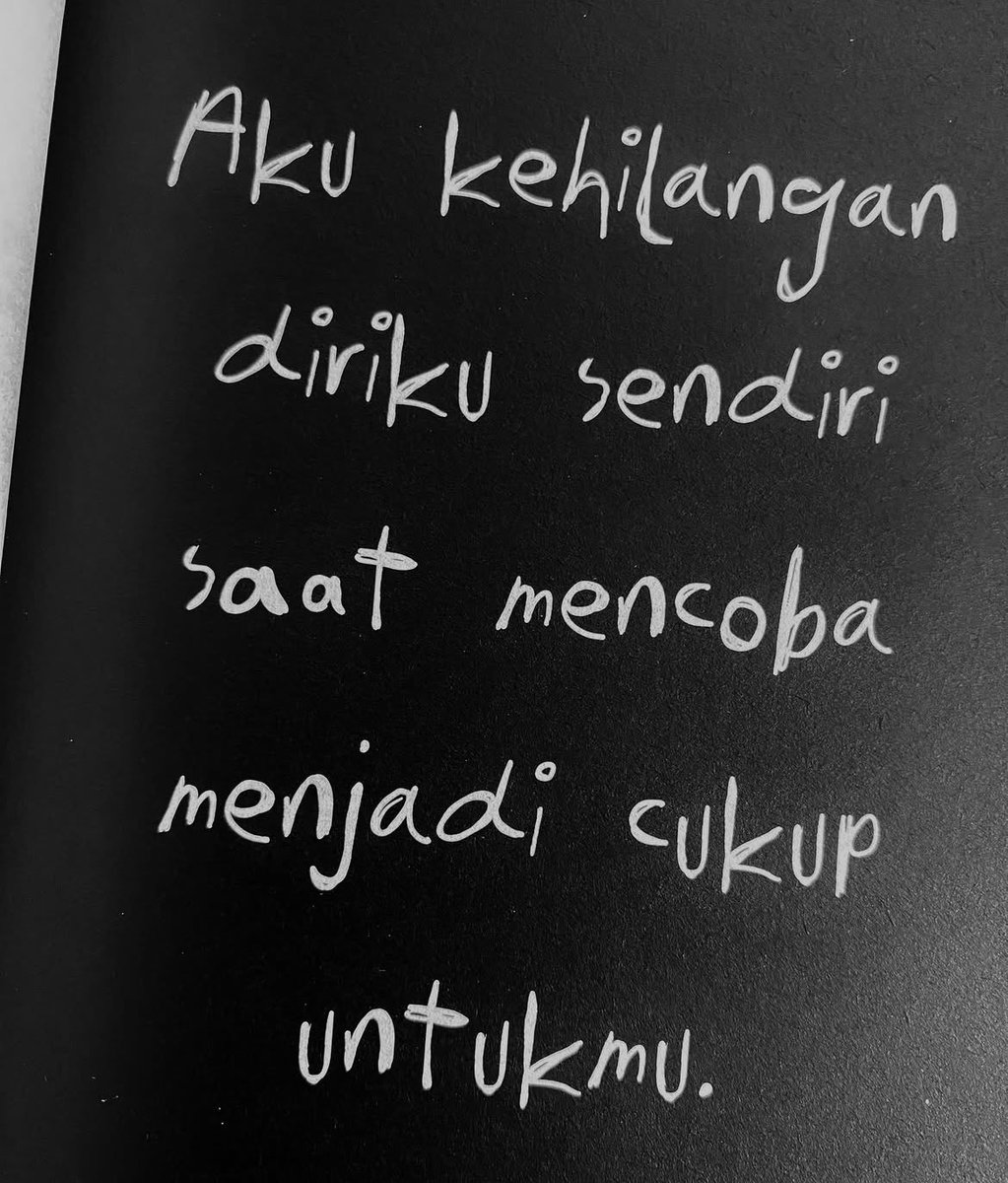 kelelawargirl's tweet image. Worst feeling ever