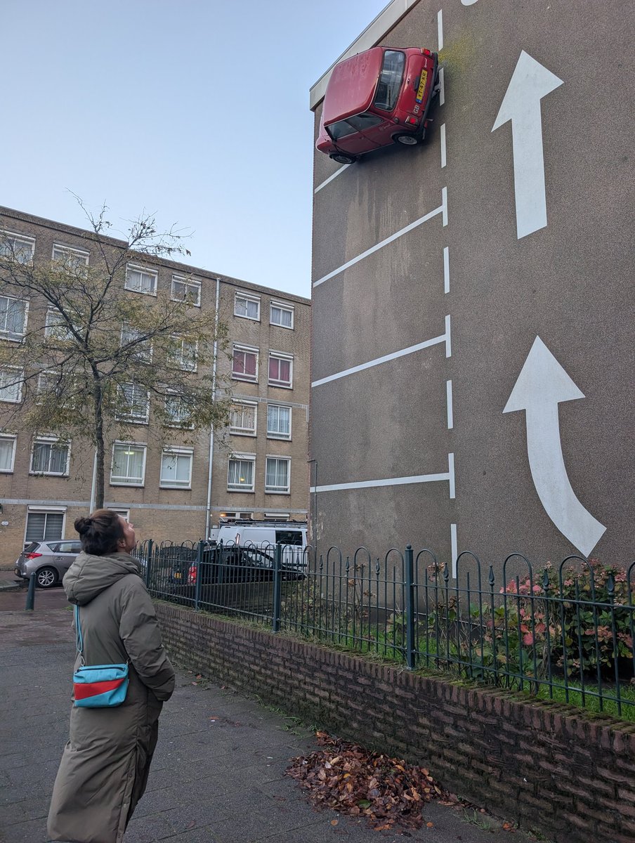 Regen of geen regen -vandaag vond de wekelijkse iLocal World Foodtour plaats, met zowel route 1 als 2. Enthousiaste deelnemers uit o.a. Soest en Schipluiden genoten van een smakelijke ontdekkingsreis langs culinaire hotspots in de #Schilderswijk.#iLocal #DenHaag