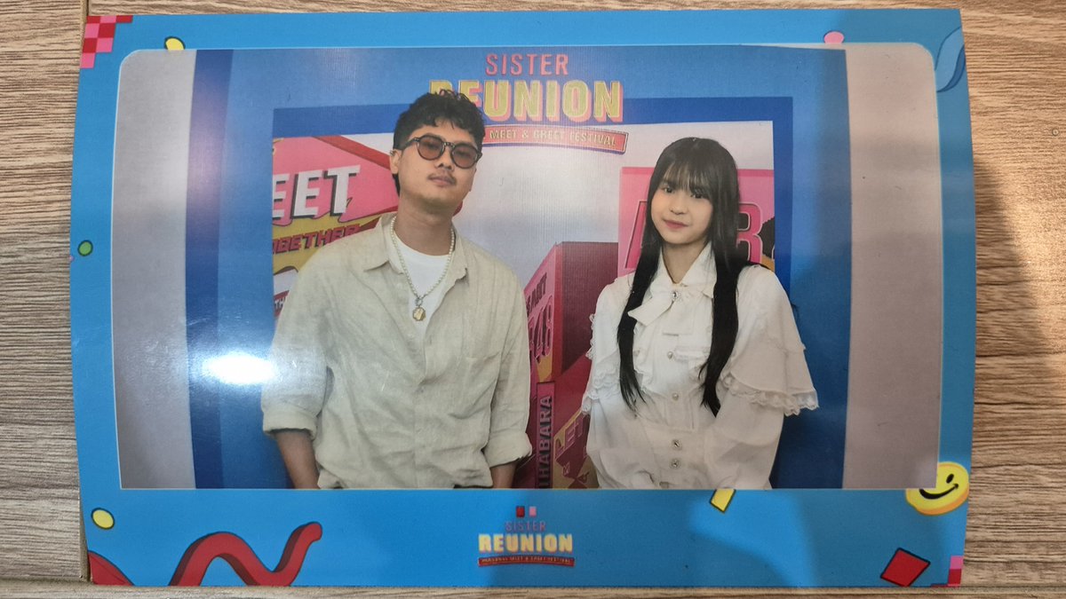 raditheozeo's tweet image. Thankyou n congrats ma cappuccino macchiato n flat white☕️ !!
@Lily_JKT48 @Delynn_JKT48 @JTrisha_JKT48