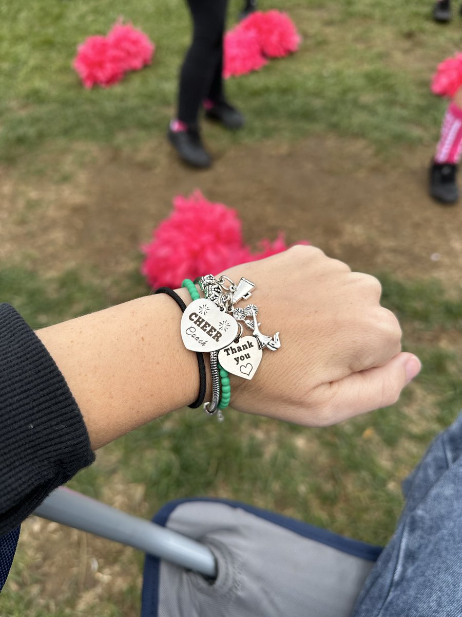 Super Bowl bound! And I got a new addition to my game day outfits courtesy of one of our sweet girls 💚