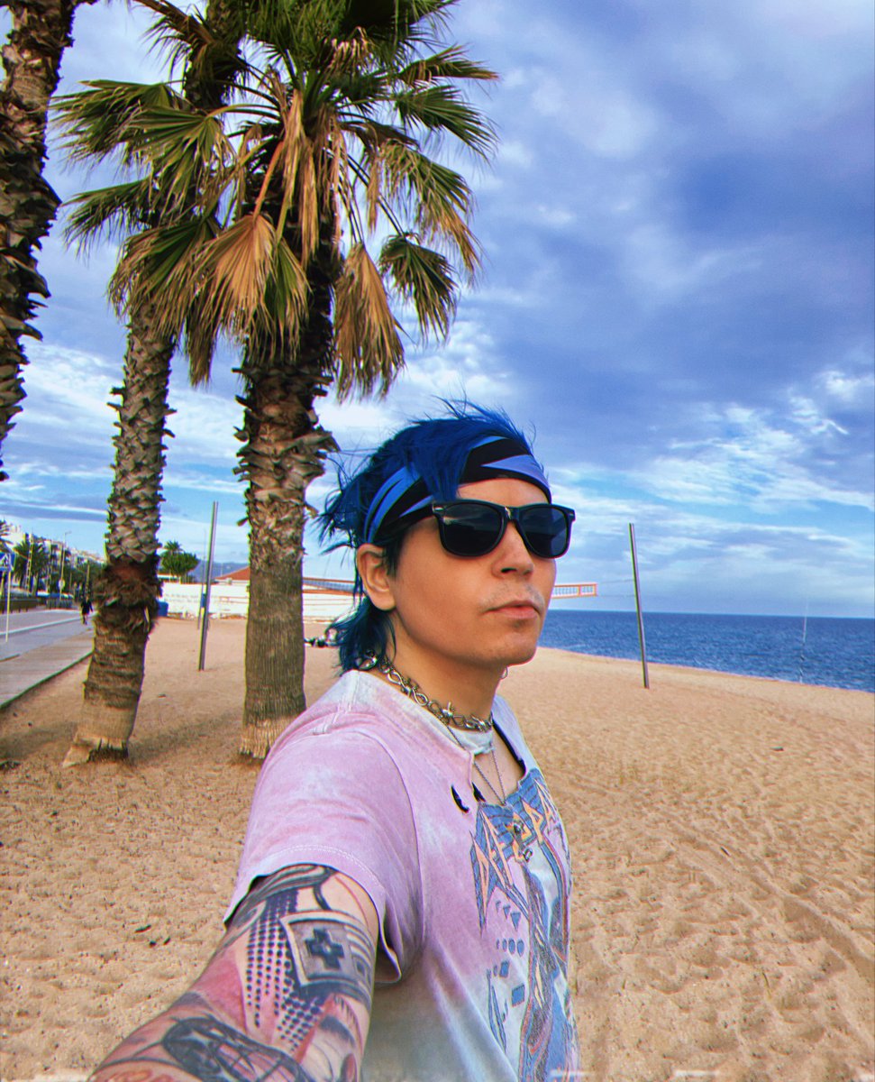 D r e a m k i d tweet media