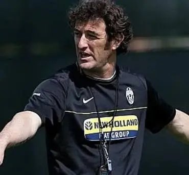 emilianopicco's tweet photo. #Chivu quando incontra una squadra sopra al 13imo posto in classifica #napint #napoliinter #SerieA https://t.co/MoNDU6Zb8O