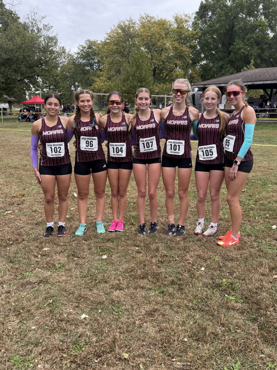 Girls finish 5th in a very competitive regional to advance to the IHSA 2A Geneseo Sectional for the 19th-straight season! Congrats to (LtoR) Z Lugo, H Emmerich, A Olson, E Windy, A Lines, C Passerman, &amp; A Conley!