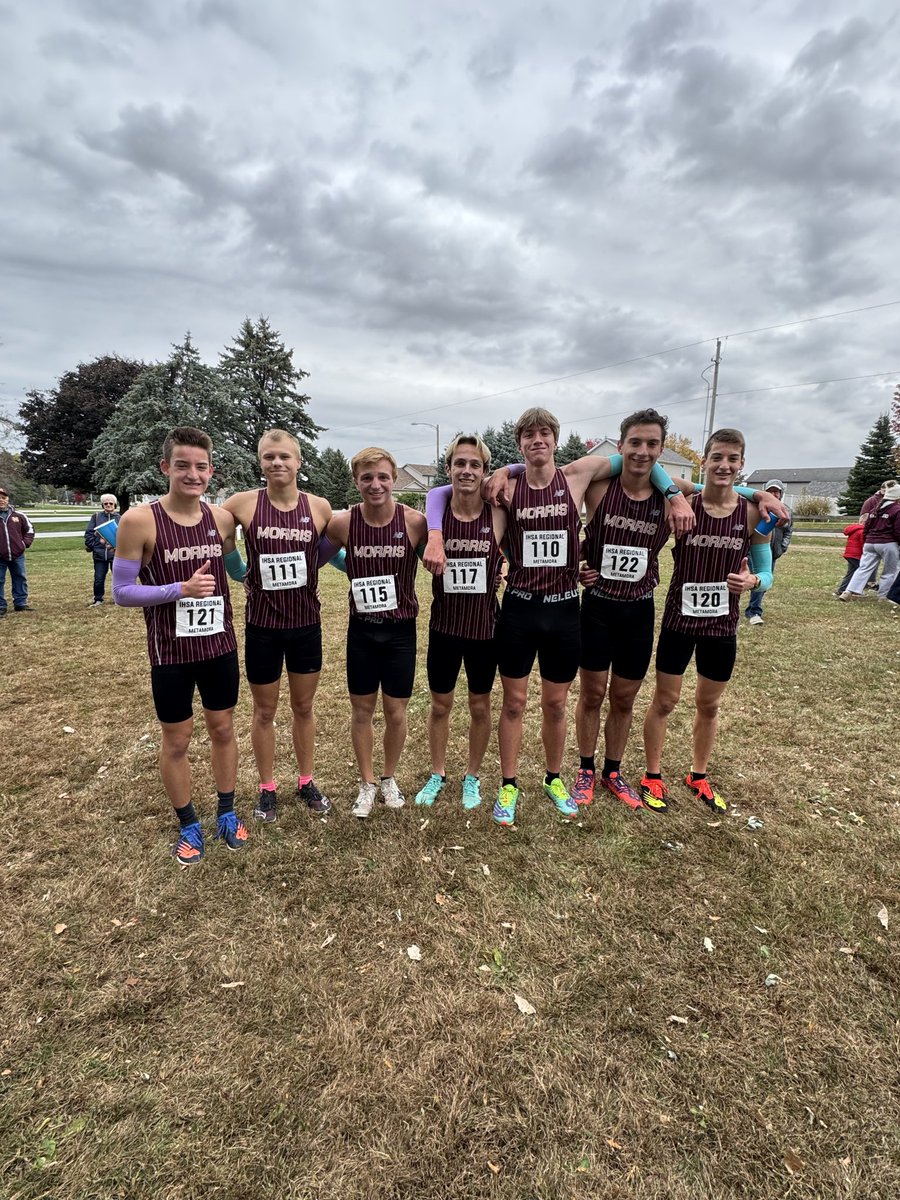 Guys finish 1, 2, 6, 8, &amp; kept 1-5 spread right at 2:00 to win the first IHSA Regional Championship in MCHS school history! 

Congrats to All Region medalists C Swanson &amp; E Swanson, scoring seniors B Peterson, N Hovious, &amp; J Zarbock, &amp; pushers C McConnell &amp; P Fleetwood!