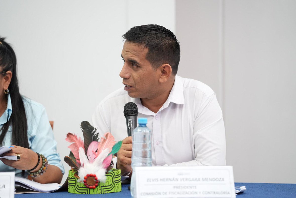 FiscalizaCR's tweet photo. 🚨 El presidente de la Comisión de Fiscalización, @ElvisVergara_M , informó que se ha aprobado e inscrito la Moción de Orden del Día que otorga facultades de comisión investigadora para indagar la gestión del Gobierno Regional de Huánuco. (1/2) https://t.co/Wbz74nWYMl