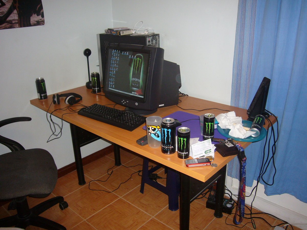 CUCARACHA tweet media