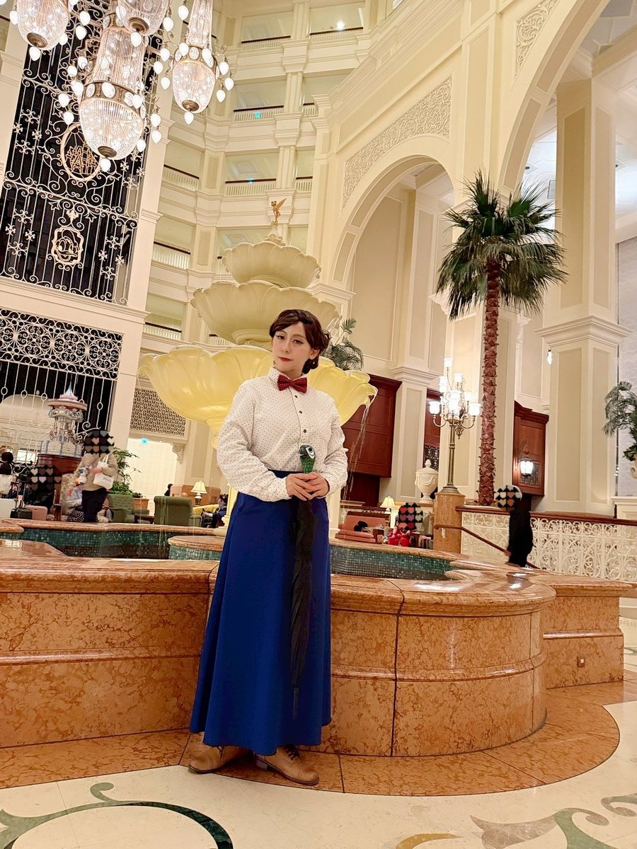 【仮装】
アリスルームでくつろぎハーツ3年あわせで♦と、パークでリターンズのメリーやってきた🎀
メリーは出したかった衣装完成間際にミシンが逝ったので、バウンド的に軽装でインしてきた🥲