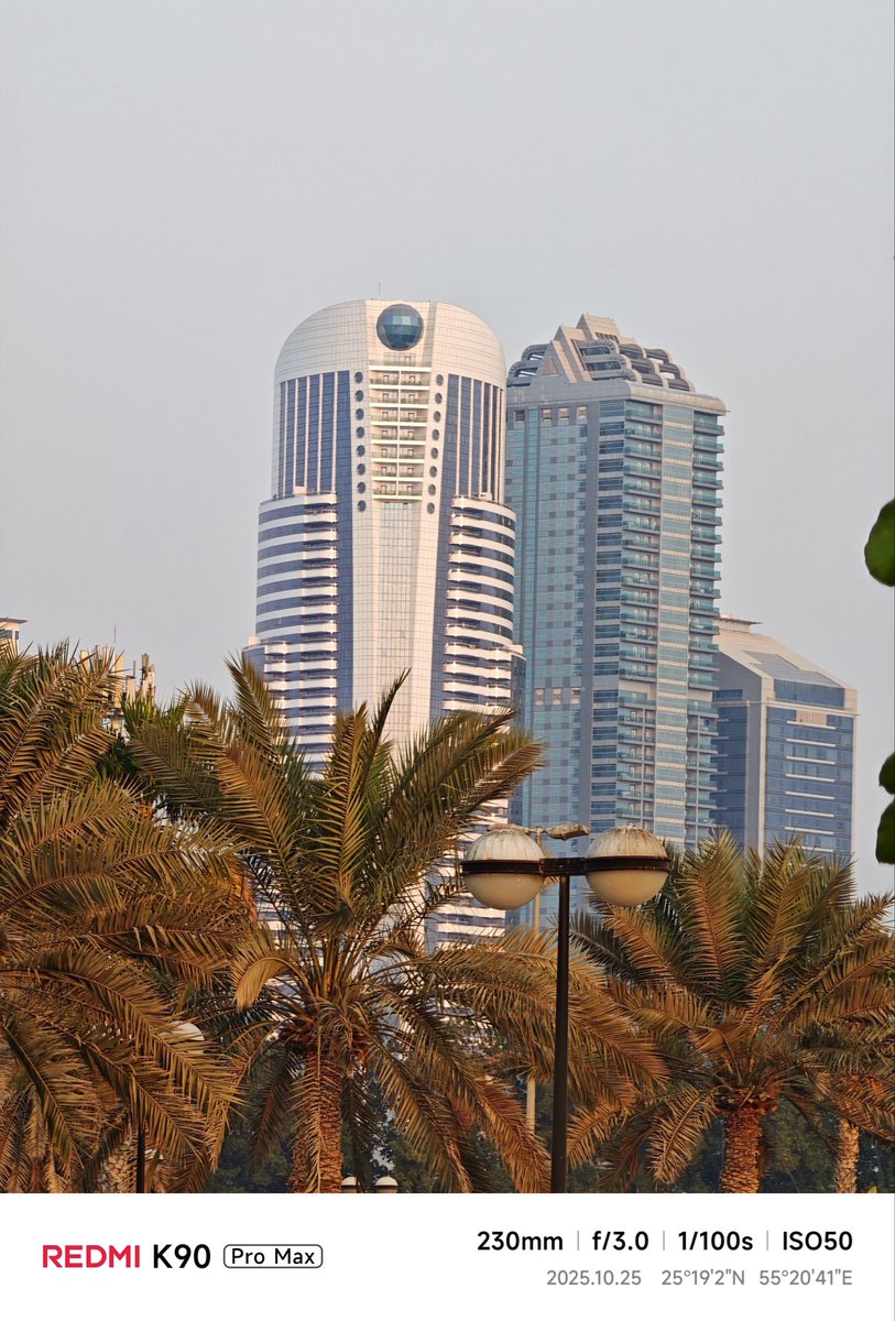 SalimBabaTech's tweet image. Iqoo 15 10X And Redmi K90 Pro max 10X Shot. The Price Difference in china is Only 200RMB. Both Comes With The Latest Gen 5 Processor ( Both Pictures Taken In Different Day And Different Time)